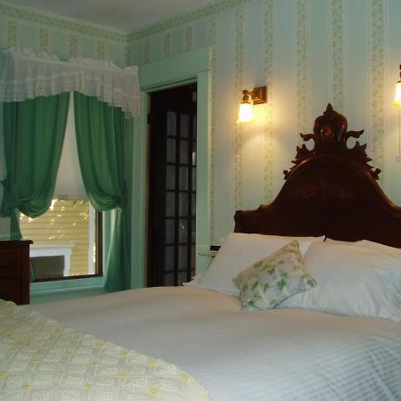 Rosewood Inn Corning Zewnętrze zdjęcie